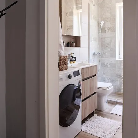 Emili Apartman *